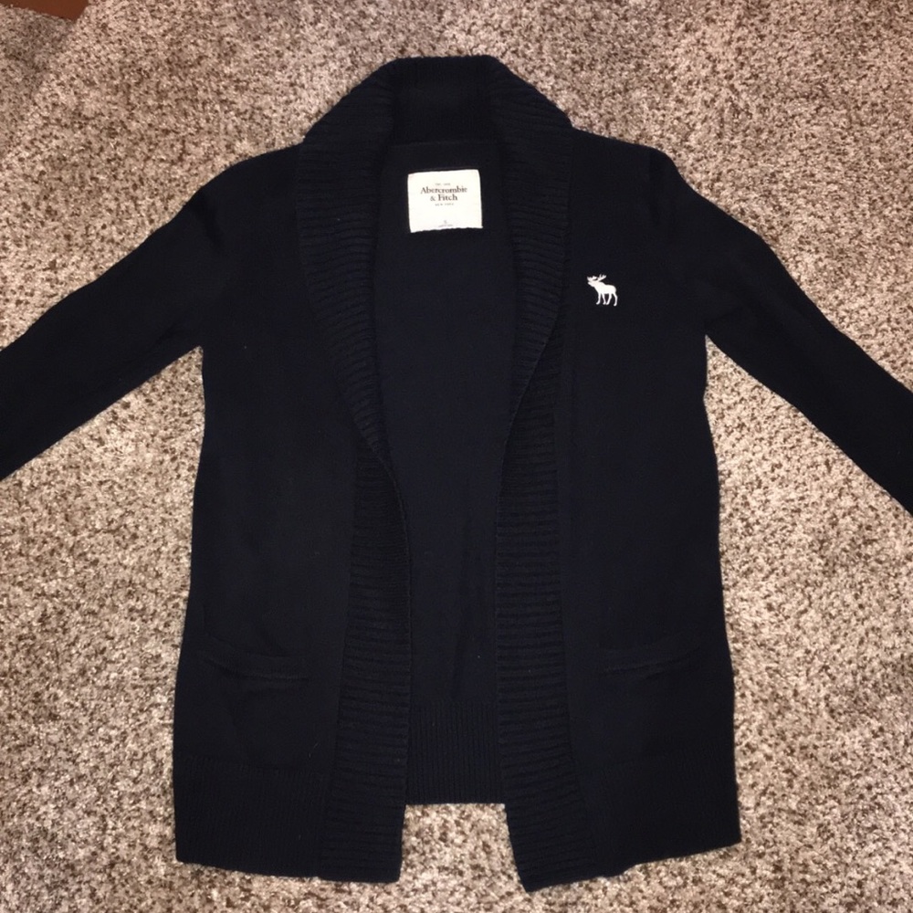 Navy Abercrombie and Fitch cardigan